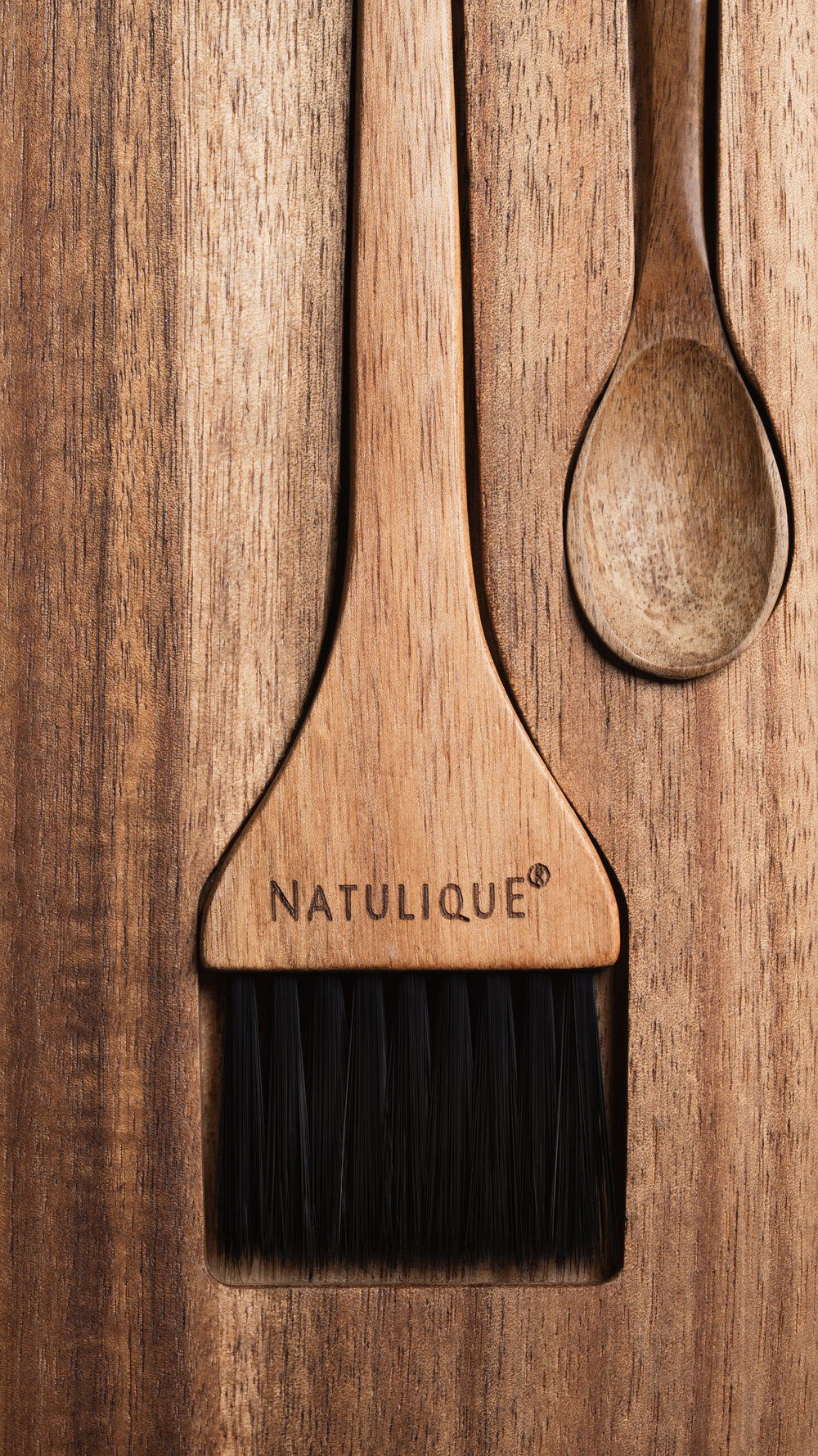Natulique Head Spa Brush